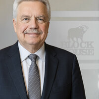 Dr. Andreas Mattner Dr. Andreas Mattner